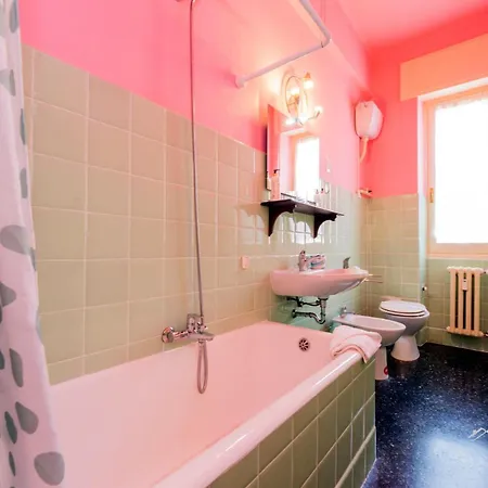 アパート Sea View| 1br| Nervi| By Tilo ジェノヴァ