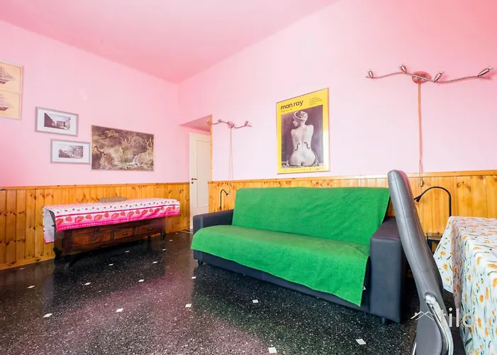 Sea View| 1br| Nervi| By Tilo * Janov